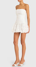 Load image into Gallery viewer, Amanda Uprichard Rendezvous Dress in White