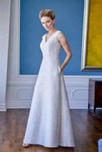 Load image into Gallery viewer, Jade Couture K228015