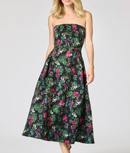 Load image into Gallery viewer, Sachin and Babi Cloque Shay Dress in Royal Gardens
