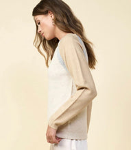 Load image into Gallery viewer, Tan and Ivory Contrast Sweater
