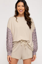 Load image into Gallery viewer, Tan Leopard Contrast Soft Knit Drawstring Shorts
