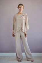 Load image into Gallery viewer, Jasmine M220007 Beautiful lightweight Chiffon Top and Pant
